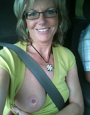 Amateur Mature Sexy Wives 78