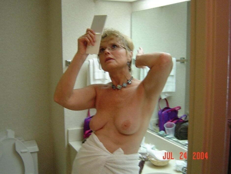 Amateur Mature Sexy Wives 64